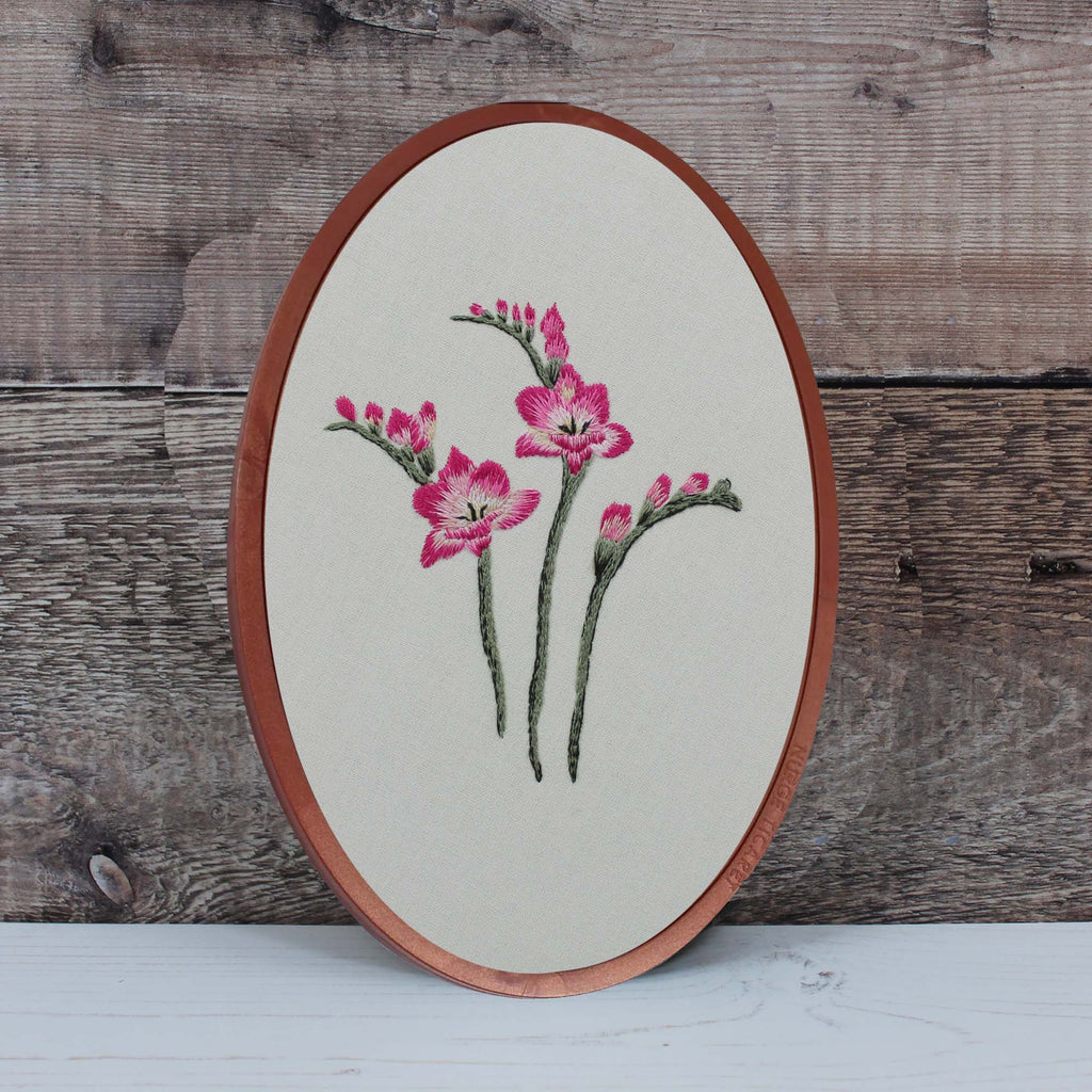 Plastic Wood Effect Oval Embroidery Hoop