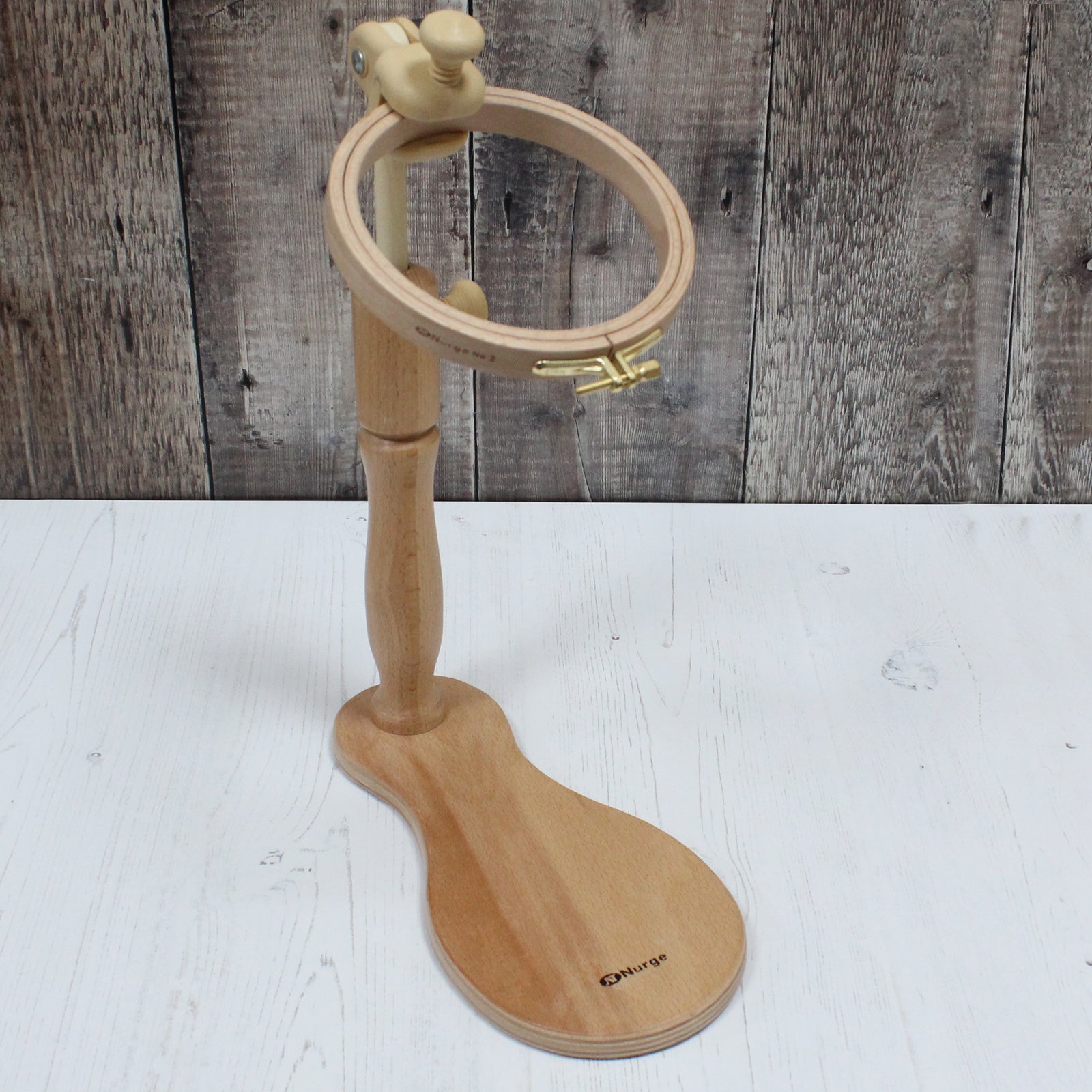 Embroidery Seat Stand 190-1